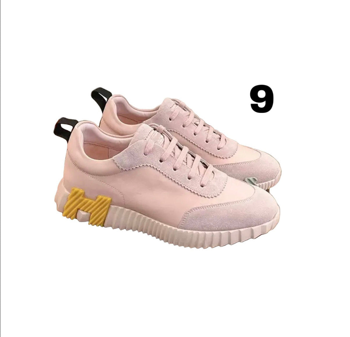 HERM Sneaker